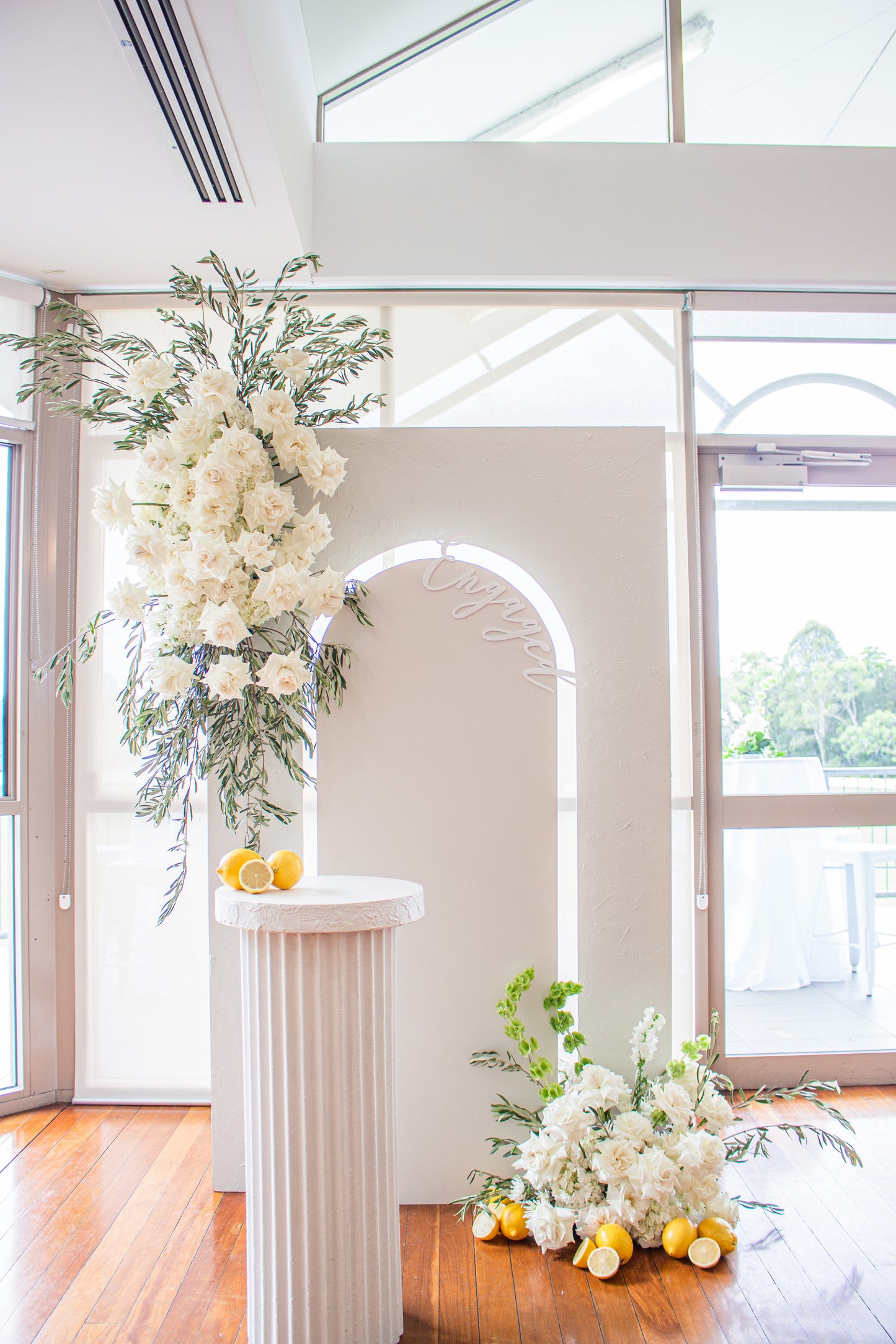 LARGE & FLOOR SILK ARRANGEMENT PACKAGE