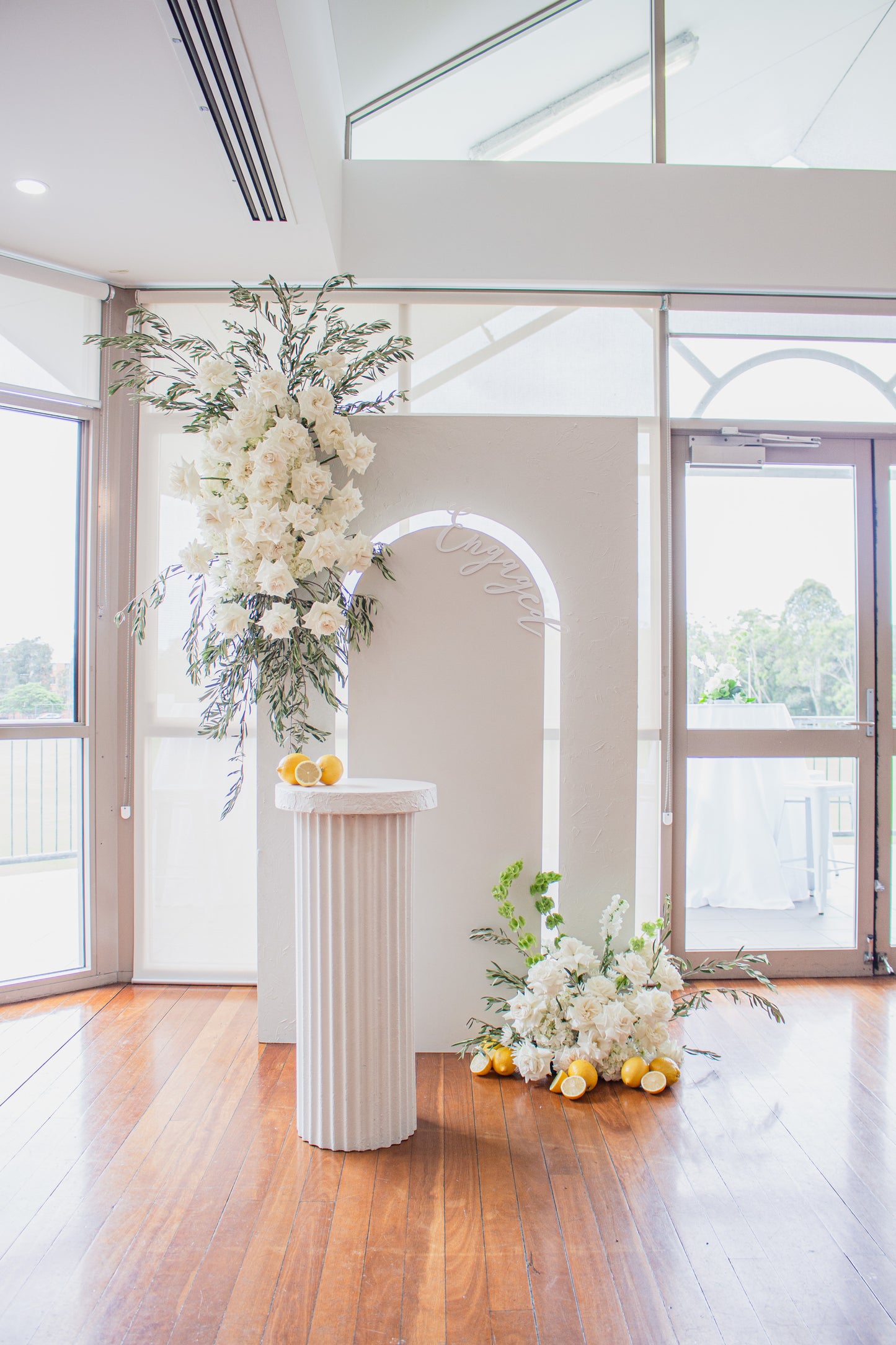 LARGE & FLOOR SILK ARRANGEMENT PACKAGE