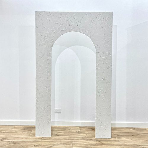 WHITE TEXTURED ARCH DOOR FRAME
